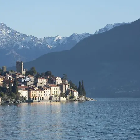 Al Castello - Pool - Direkte Seefront - 12 Gaeste - 4sz - 4 Baeder Semesterbostad