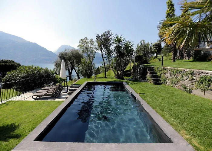 Al Castello - Pool - Direkte Seefront - 12 Gaeste - 4sz - 4 Baeder