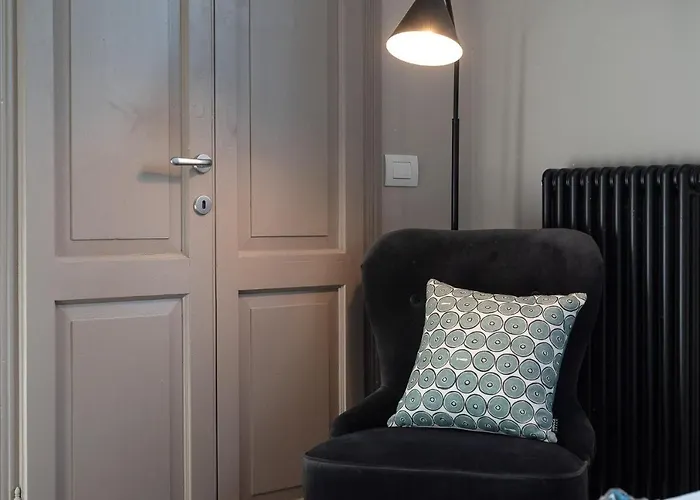 Al Castello - Pool - Direkte Seefront - 12 Gaeste - 4sz - 4 Baeder * Rezzonico