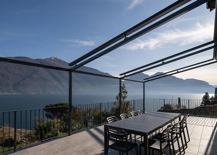 Al Castello - Pool - Direkte Seefront - 12 Gaeste - 4sz - 4 Baeder